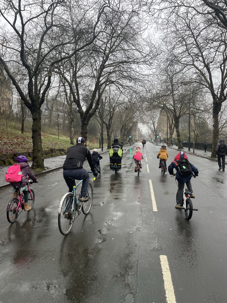 After🦆🌊, hello ☀️! 
Despite a hiatus on our socials lately, Friday continues to be Ride-days 🚲💚
Lovely to have <a href="/BikeforGoodGla/">Bike for Good Glasgow</a> with our hardy crew today - all the good vibes and the universe helped bring buses back into local control too!  <a href="/BetterBusesSPT/">Better Buses for Strathclyde</a> <a href="/GetGlesgaMoving/">Get Glasgow Moving</a>👏🏽