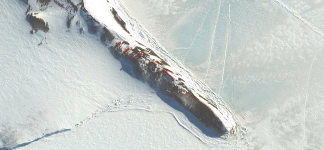 gabrielbertoli's tweet photo. 15/3/1951: #Argentina funda en #Antartida la #BaseMatienzo con pista de aterrizaje en hielo y helipuerto (mapa https://t.co/IDE7gPlJTo) desde ahí se envió materiales y personal para construir Base #Marambio. Desde 1985 opera sólo en verano. #AntartidaEnamora #AntartidaArgentina https://t.co/u3QIrwZxnH