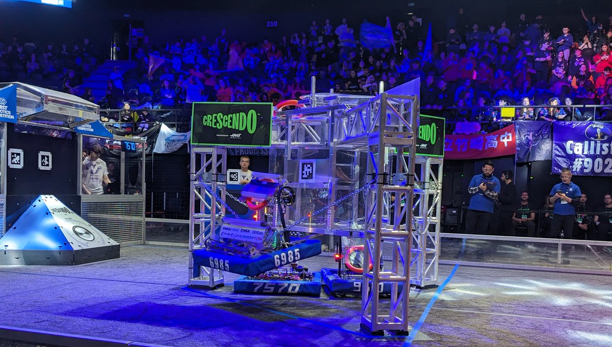 The sound of bots on the field is like music to our ears. 🎶 We hope you're having a rockin' good time at events this week! #CRESCENDO #OMGROBOTS #FIRSTINSHOW