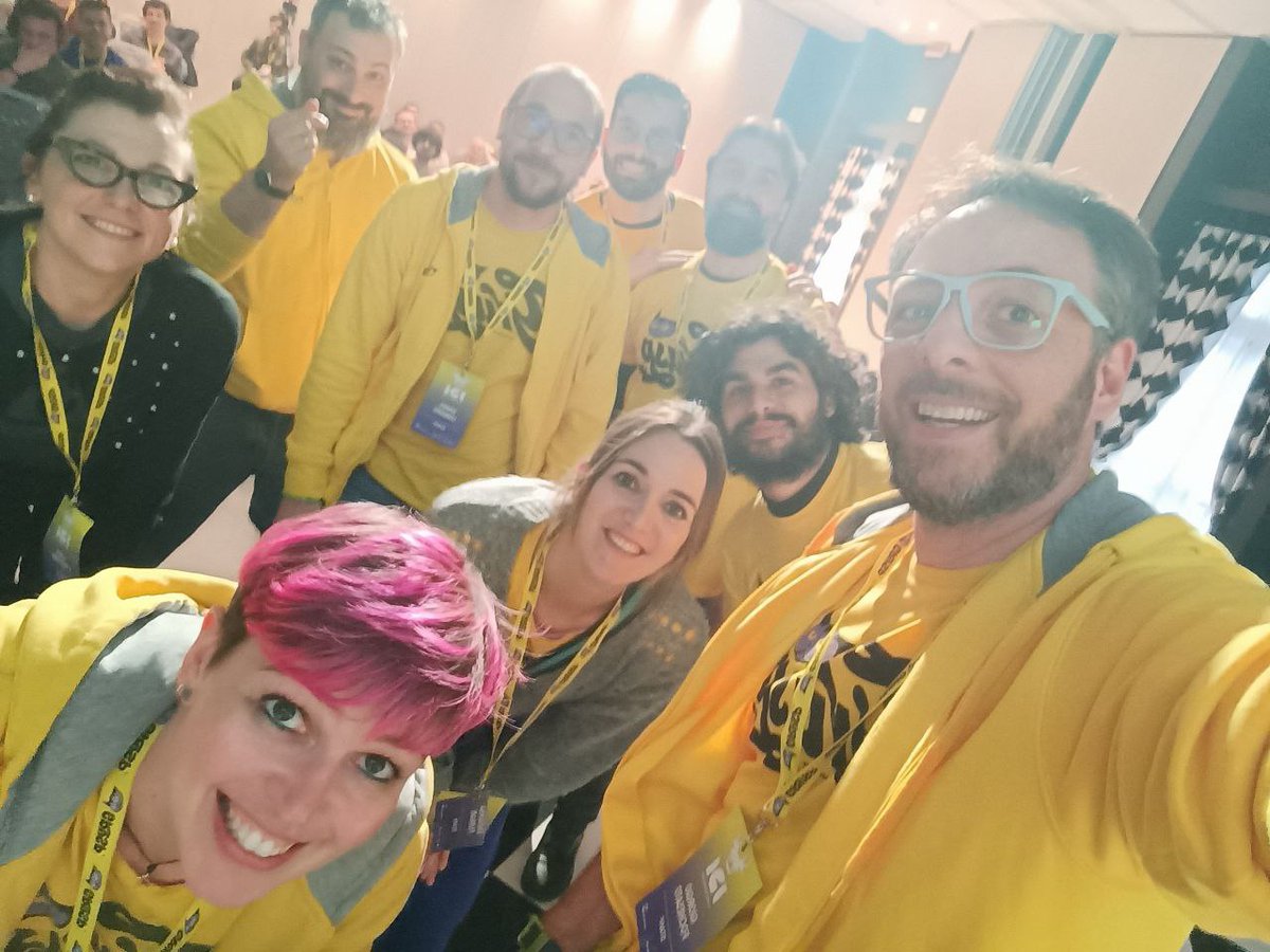 grusp's tweet image. E andiamo!  Grazie per aver partecipato a questa intensa edizione di #IncontroDevOpsItalia.

Continuiamo la conversazione su questi argomenti a ottobre, sempre qui a Bologna con #containderday e #devsecopsday.

Le #cfp per le coerenze del prossimo autunno sono già aperte.