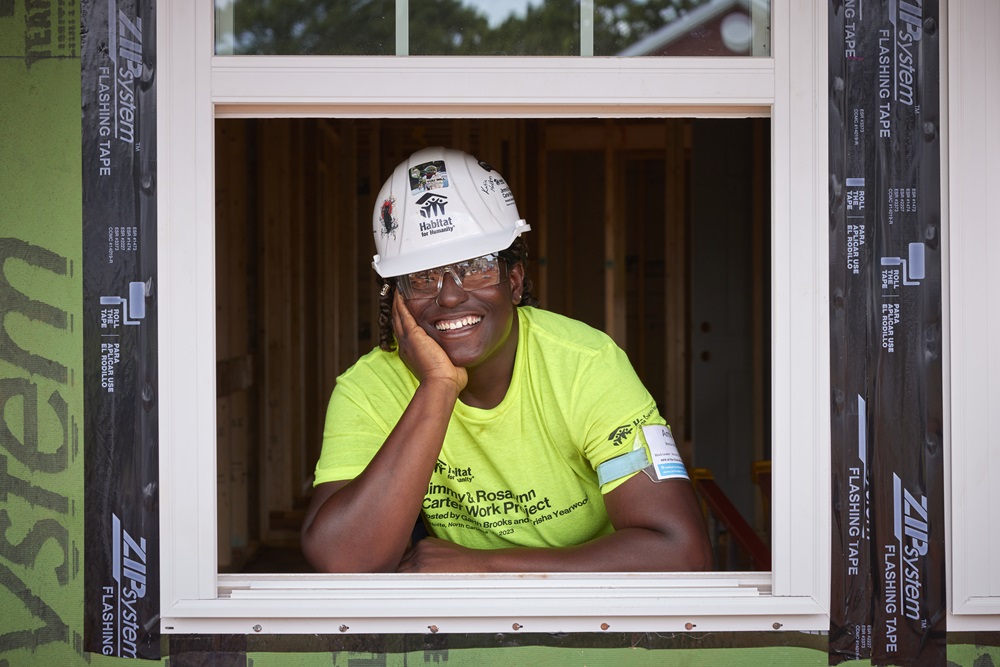 “I knew that I wanted to do something in service to others, and I wanted to be a part of something that was bigger than myself. Habitat fulfills that for me.” — Amia, @HFHAmeriCorps alum. #AmeriCorpsWeek