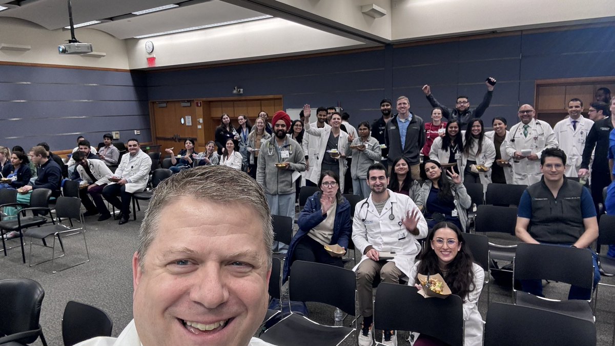 Mud_Fud's tweet photo. A big welcome on behalf of @CCF_IMCHIEFS and all the faculty of the #IMRP! Welcome to the #GreatestProfession! @CleClinicGME @OhioAcp @ACPIMPhysicians @ABIMcert @AAMCtoday @acgme @AAIMOnline @TheNRMP #Match2024 #MatchDay https://t.co/TKcO0ls3qt