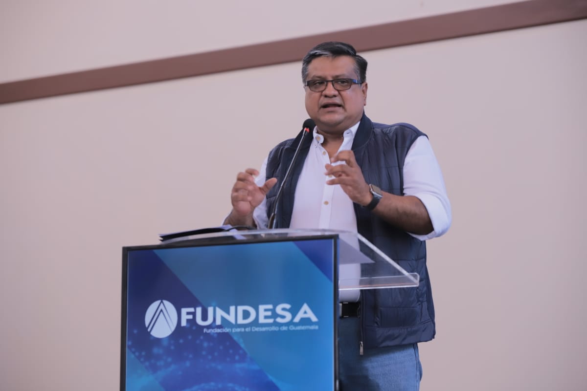 Mesa de Competitividad de Alta Verapaz tweet media