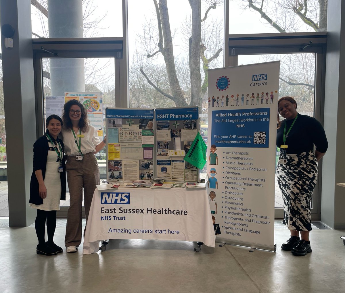 Our Trainee Pharmacists Maria and Adanna had an amazing time speaking to our Pharmacy Undergraduates and Aspirers at the Uni of Brighton Careers Fair Day! Message us if you would like to know more about your exciting Trainee Pharmacist Foundation Year at ESHT!