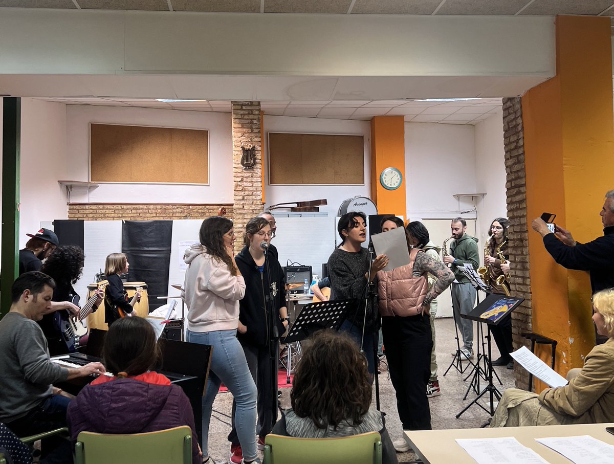 Mola un barri on passen coses com aquestes