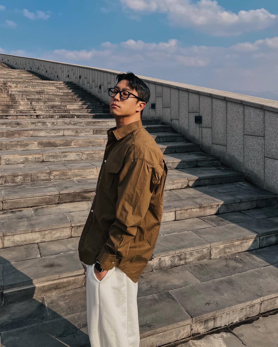 ⠀⠀⠀
    ⠀   🏐ᝰ 15 de março 

Bom dia, passei só para desejar um bom resto de semana e que se cuidem, hoje irei passar o dia seguindo minha esposa por ai, entao a felicidade é extrema!! Até depois gente!!