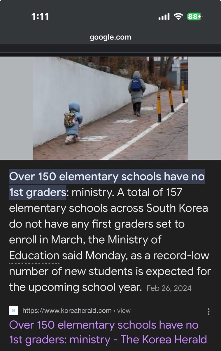 0hbetave's tweet photo. South Korea doesn't have any 1st graders. 

https://t.co/FdS2Xi8V0s https://t.co/LGeWa5eJv7
