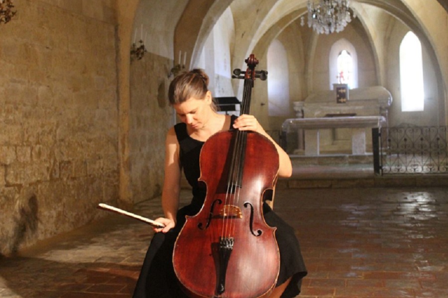 <a href="/WFCelloFest/">Waltham Forest Cello Fest</a> is hosting a recital by Czech cellist &amp; poet Anna Brikciusová at 4pm this Sunday 17th March at Walthamstow's <a href="/pumphousemuseum/">Walthamstow Pumphouse Museum</a>.

The concert commemorates the 339th anniversary of the birth of Johann Sebastian Bach.

Book your tickets here: orlo.uk/wgtGT