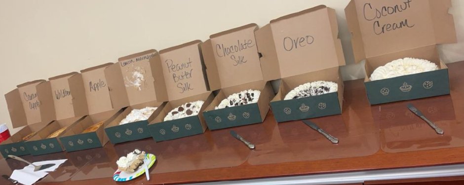 DHuyEng's tweet photo. Yesterday we celebrated the mathematical marvel of Pi in the most delicious way possible - with pies galore! From classic apple to indulgent pecan, we savored every slice and shared laughs over a plateful of goodness. Hope your Pi Day was as fun and filling as ours!
#PiDay https://t.co/62qVtzPMHq