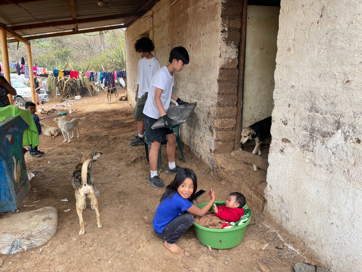 Ridley_College's tweet photo. Over the break, a group of Ridleians lent a helping hand with the Doppenberg's and DIG (Dream-Invest-Grow) in Guatemala. 

Our student volunteers spent the week in remote Mayan villages assisting the locals with various tasks and installing smokeless stoves in over 40 homes, making a direct and long-lasting impact in their communities.

https://t.co/c9j6cqdeU8