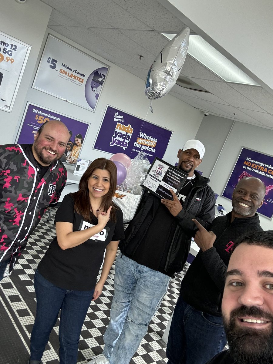 Eduardo Orozco (@eddie_oro_) on Twitter photo Congratulating Salah Family for Finishing Top 25 Nationwide and #1 for Chicago/NWI on the ELB for February!!! <a href="/LizMorelos3/">Liz Morelos</a> <a href="/WinstonAwadzi/">Winston Awadzi</a> <a href="/thayesnet/">Terry Hayes</a> #GritTour #Chicago #metrobytmobile #NadaYadaYada Congratulating Salah Family for Finishing Top 25 Nationwide and #1 for Chicago/NWI on the ELB for February!!! <a href="/LizMorelos3/">Liz Morelos</a> <a href="/WinstonAwadzi/">Winston Awadzi</a> <a href="/thayesnet/">Terry Hayes</a> #GritTour #Chicago #metrobytmobile #NadaYadaYada