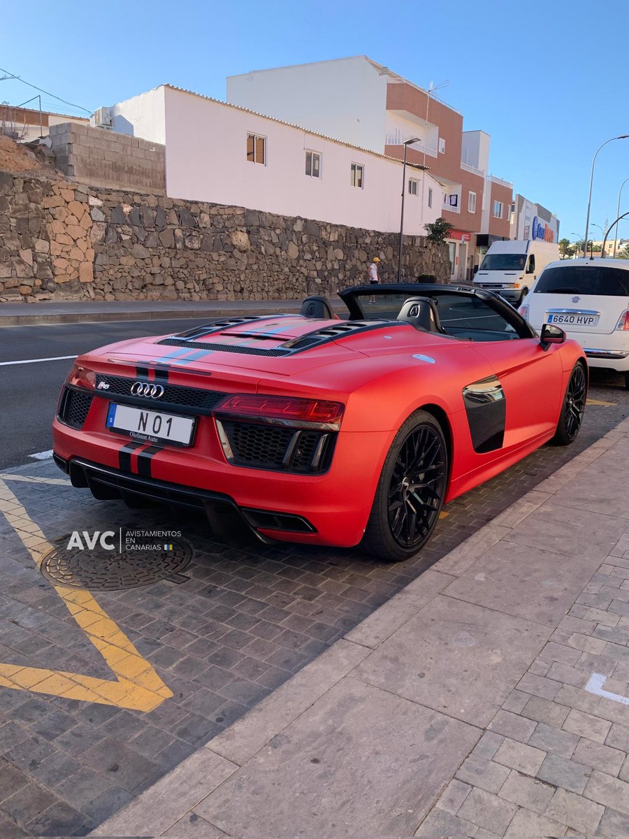 AVC_canarias's tweet photo. #AudiR8 Spider #GranCanaria https://t.co/gf8giIvHks