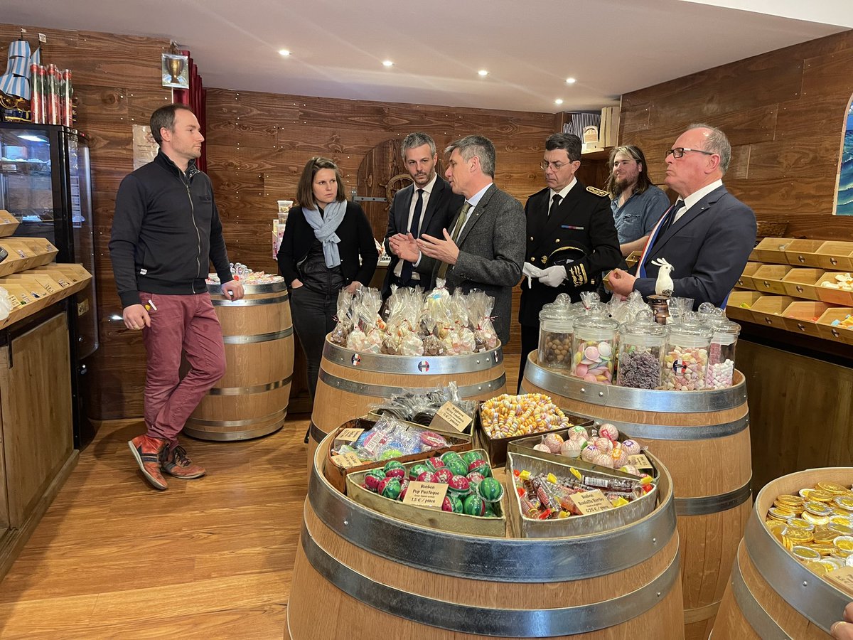 Ville de Saint-Amand-Montrond tweet media