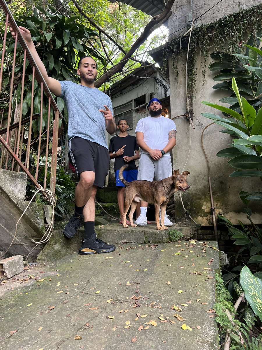 Loha_Tha_Great's tweet photo. I really came from the slums fr, for ever a favela kid https://t.co/7tlYOE4hxu