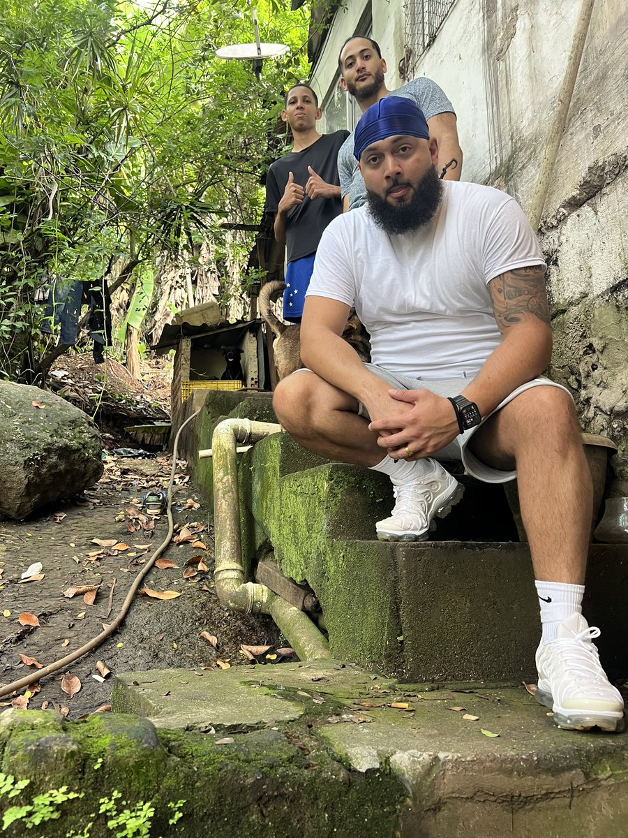 Loha_Tha_Great's tweet photo. I really came from the slums fr, for ever a favela kid https://t.co/7tlYOE4hxu
