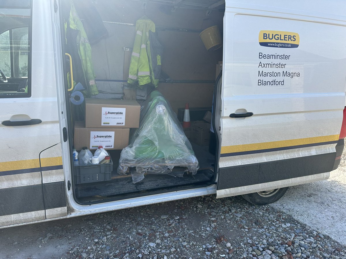 SuperglideS's tweet photo. A busy day at Superglide HQ today…..we have dispatched six Cab Air Suspension kits, two were collected by a local dealer @BuglersLtd 3 have gone up to Scotland and one is starting its journey all the way to Australia! https://t.co/ji2yaf8uZA