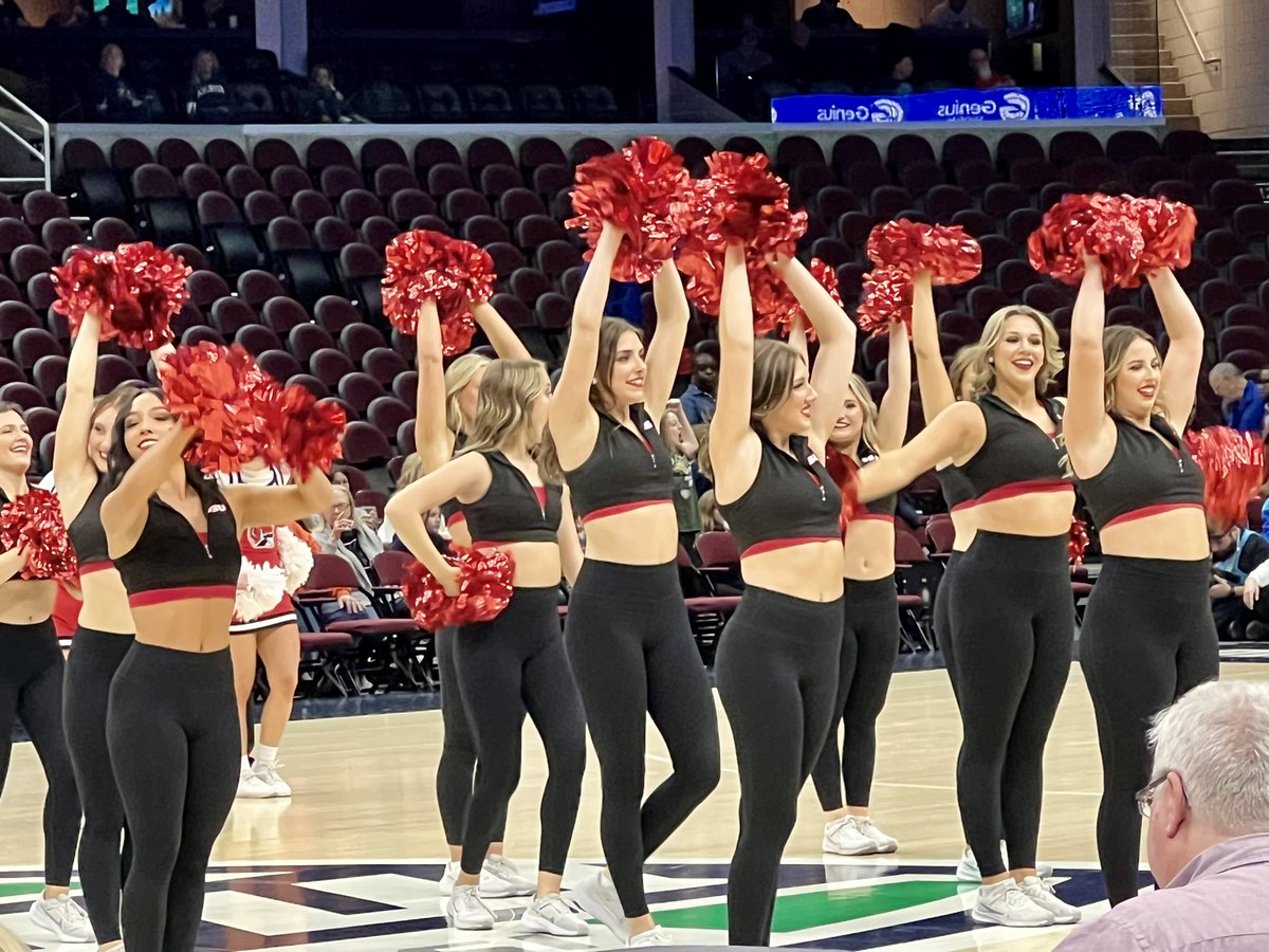 StrempkaGallery's tweet image. Year in and year out, @BallStateCRD is one of the best collegiate dance teams in the country.   #ChirpChirp   #WeFly