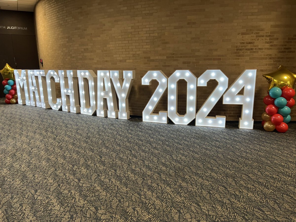 UTMBOrtho's tweet photo. We are incredibly thrilled to welcome our new incoming PGY 1s and we look forward to the next five years! #utmbfam #orthomatch2024 #classof2029 #badtothebone https://t.co/esxOIEJDt4
