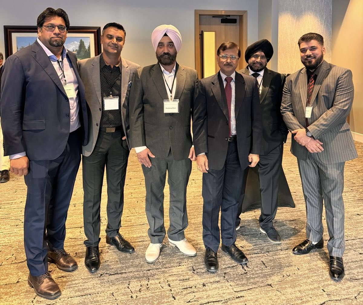 cgivancouver's tweet photo. High Commissioner Sanjay Kumar Verma @HCI_Ottawa interacted with buisness leaders in #Edmonton at an event hosted by @RohitGroup &amp; @EdmontonGlobal. Discussion focussed on enhancing 🇮🇳 Alberta eco engagement in diverse fields of interest. https://t.co/bq3bhamN7g
