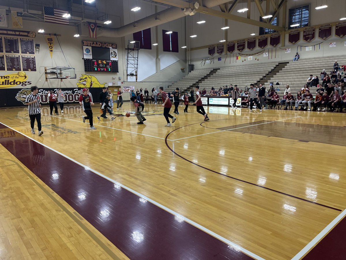 Out supporting some SMF athletes today at the Unified basketball games.  Great event!  Go Bulldogs!!
#CultureMatters
