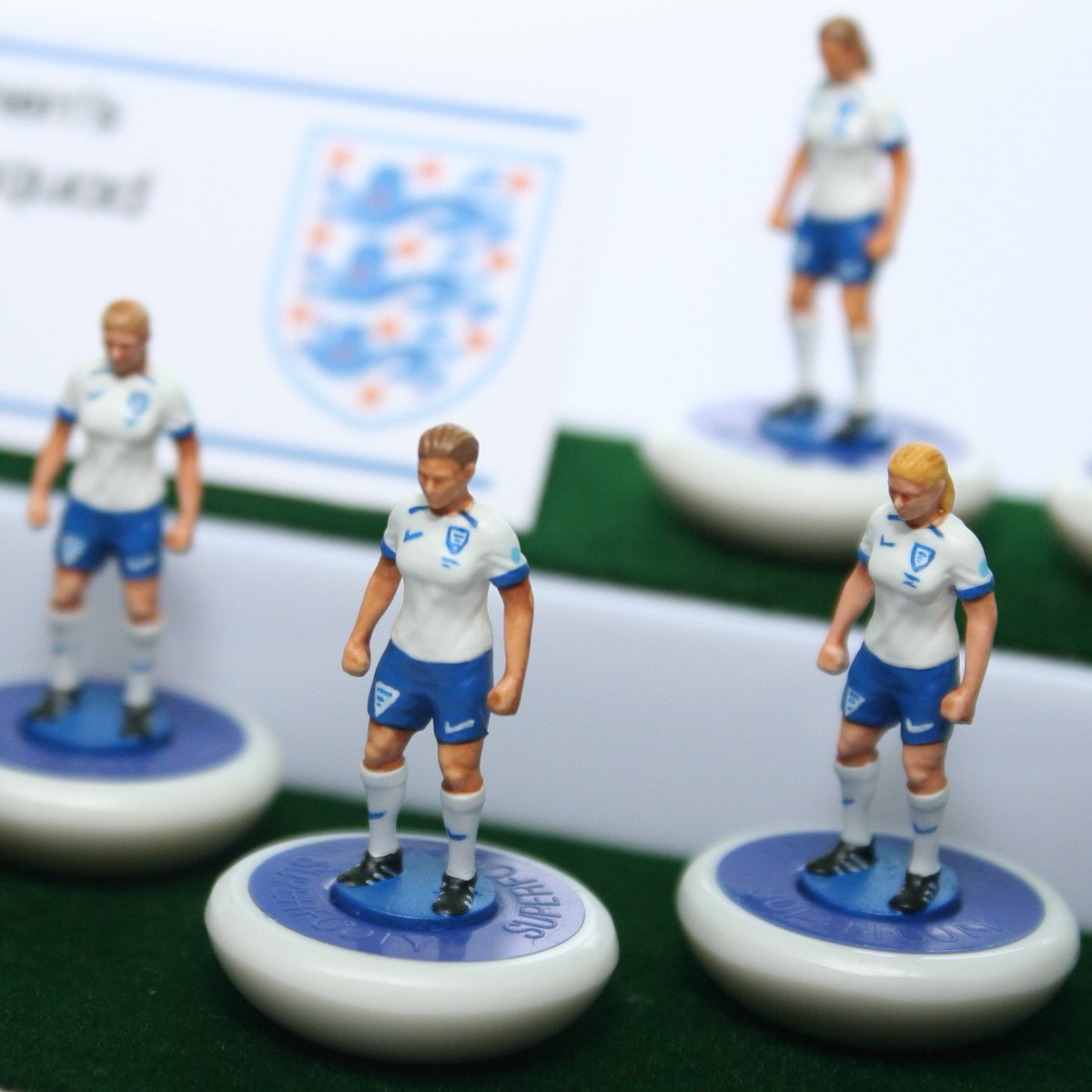 subbuteo_paints tweet picture