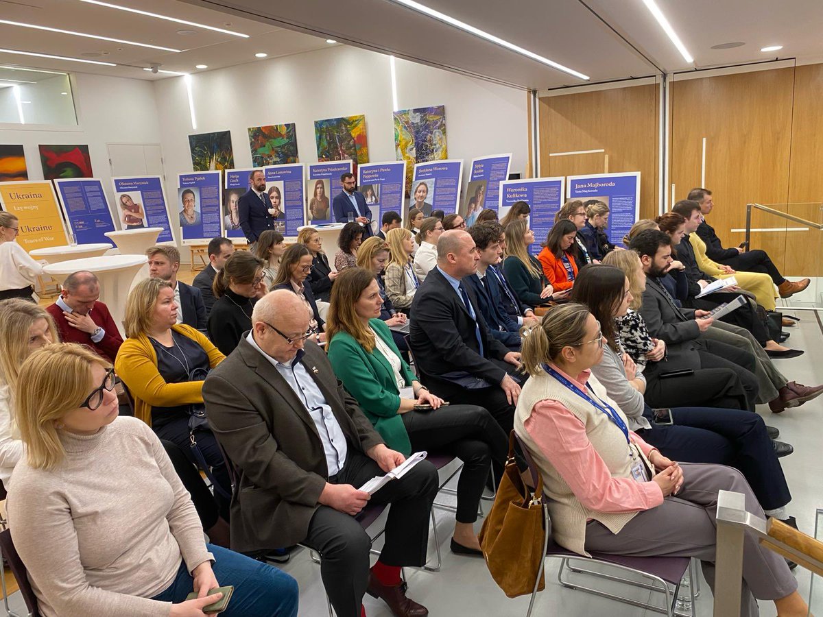 PLintheEU's tweet photo. The conference on the 🇪🇺 support for 🇺🇦 took place at our #PermRep today.
 
The discussion was focused on the most pressing needs, the role of the EU in Ukraine's recovery and modernisation as well as military assistance.
 
Thank you for your interest in the conference. https://t.co/LC3rmQyric