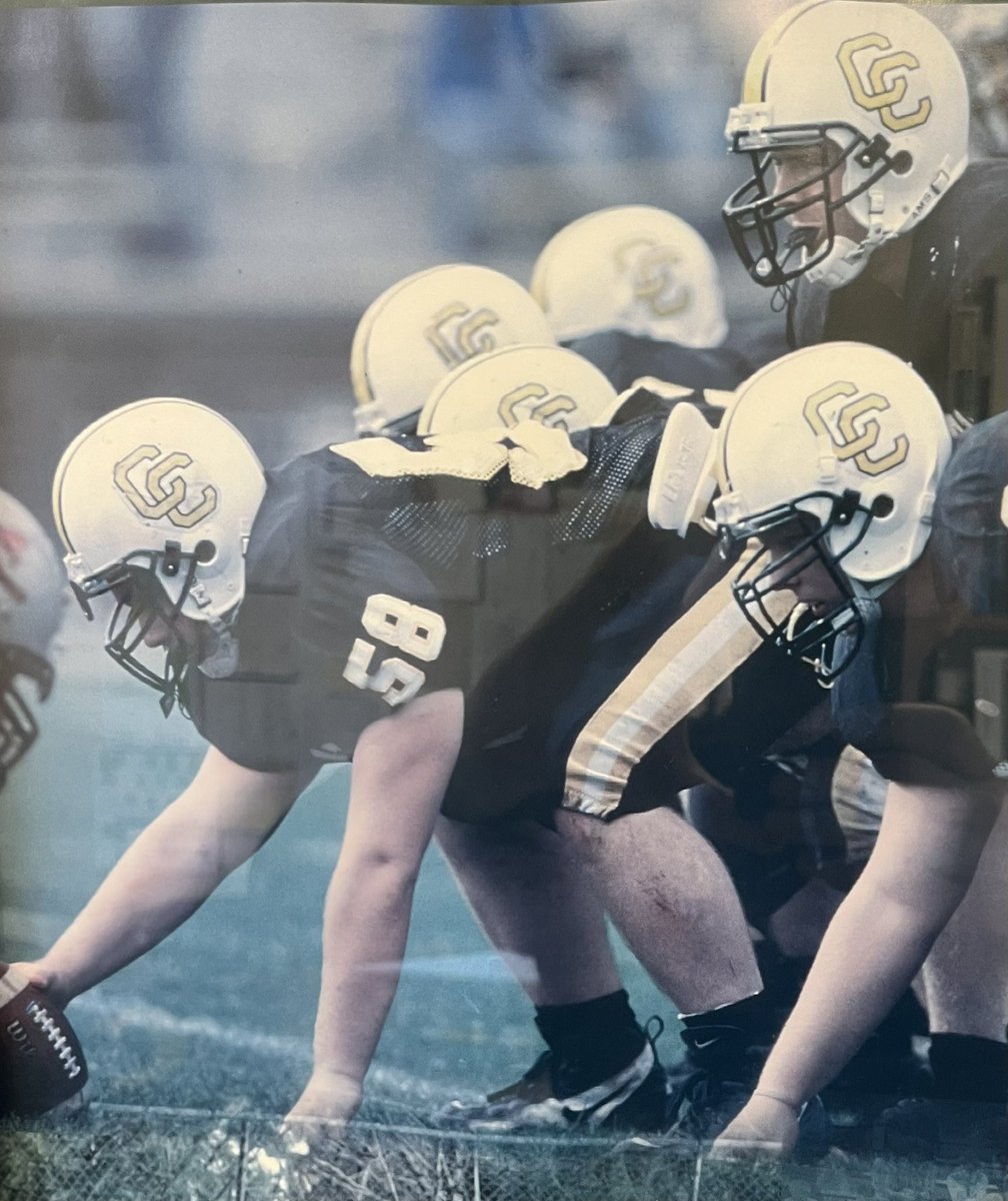 Congratulations to Jeff Reynolds, ‘03 (#58), on being named to the Warren County Public Schools Hall of Fame! A few of Jeff’s accomplishments as a Colonel: 2002 Senior Captain 1st Team All-SCAC OL (2001) 2nd Team All-SCAC OL (2002) Centre College Male Athlete of the Year (2003)