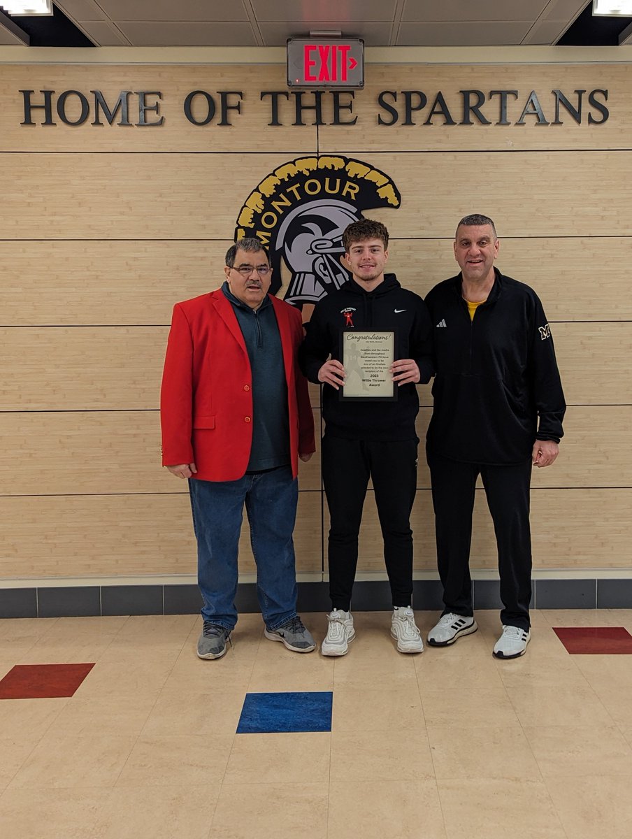 Congratulations to Jake Wolfe who was nominated for the prestigious Willie Thrower Quarterback Award. The ceremony will take place on April 6, 2024. 🖤💛