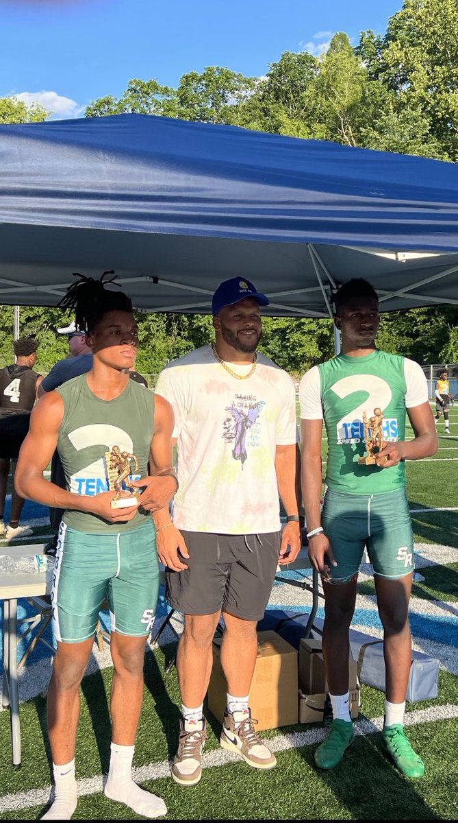 Congratulations, <a href="/AaronDonald97/">AD_99</a> 

First Ballot Hall Of Famer ! 

#FromtheBurghtoCanton

<a href="/210ths/">2Tenths Speed & Agility</a>