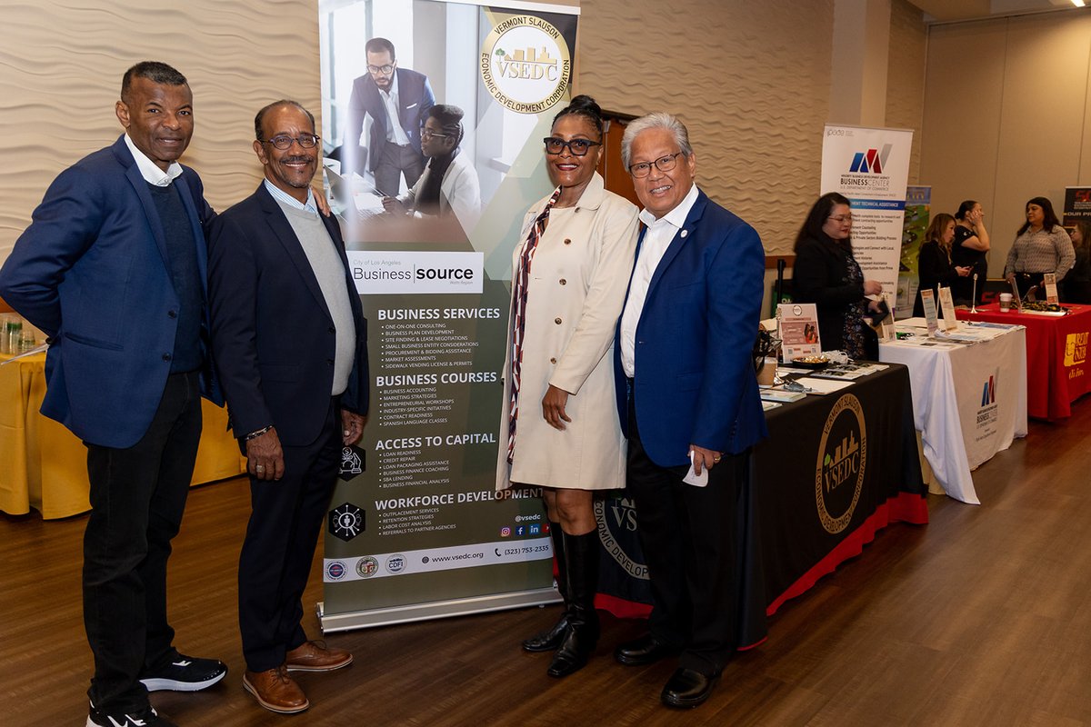 dakcomm's tweet image. Last Thursday, USC hosted its 2nd Annual Business ACCESSC Summit “Paving Pathways for Success” that brought together hundreds of local &amp;amp; small community businesses. USC Leadership emphasized their commitment to expand access &amp;amp; opportunity to local, small businesses.