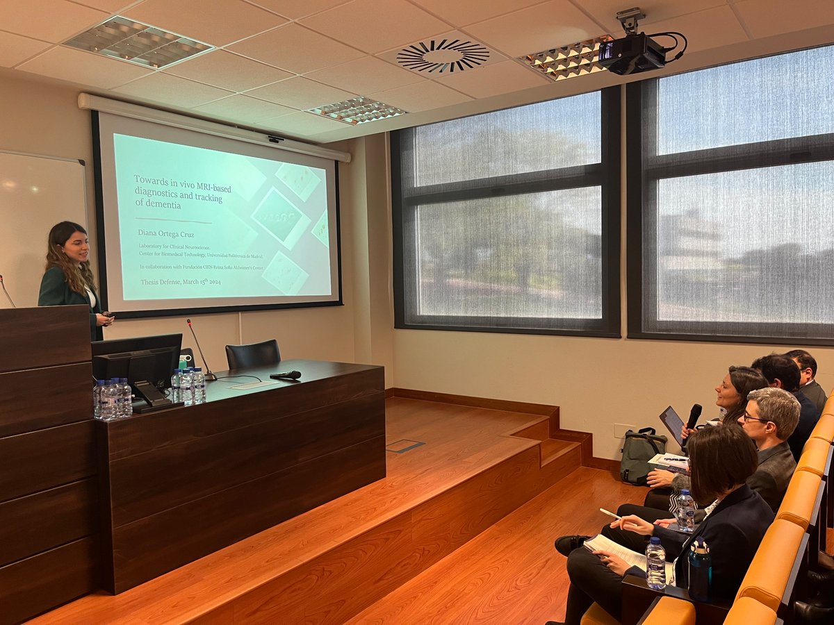 Congratulations to Dr Diana Ortega @ortegacruzd for a superb PhD thesis defence today. Thank you to the tribunal - Chus Ledesma @telecoupm, Alina Solomon @UniEastFinland, @jineto_ARL, @JuanEugenioIgl1 and Lidia Blazquez @CorticalLab - for a fascinating discussion