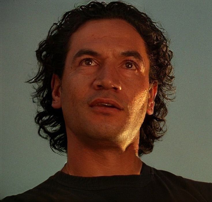 DESERTERREX's tweet image. whatever you say hunter bad batch