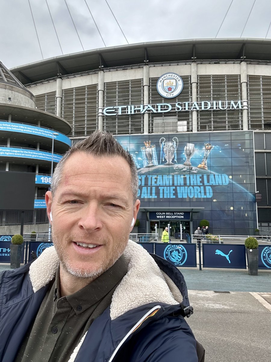 ᴍᴀʀᴛɪɴ ʙᴜᴄʜʜᴇɪᴛ tweet media