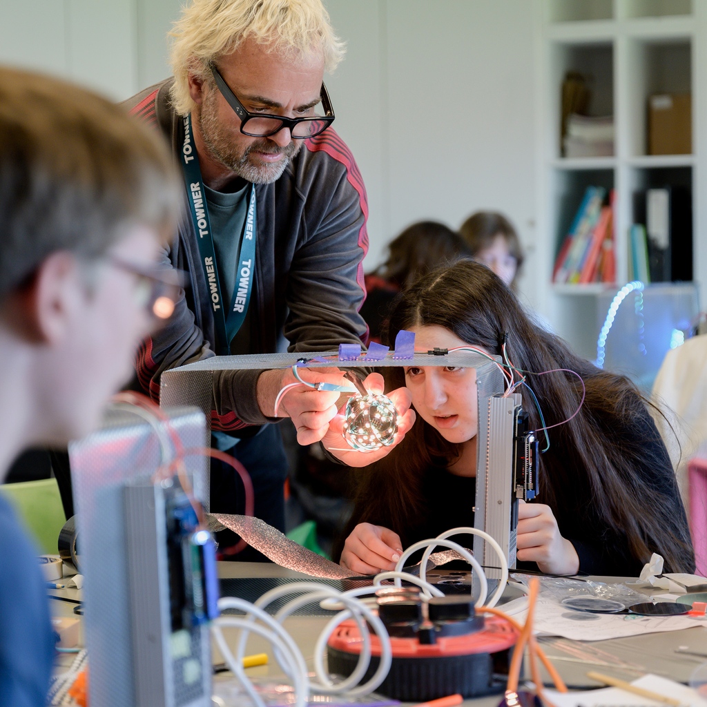 Jason Bruges Studio tweet media