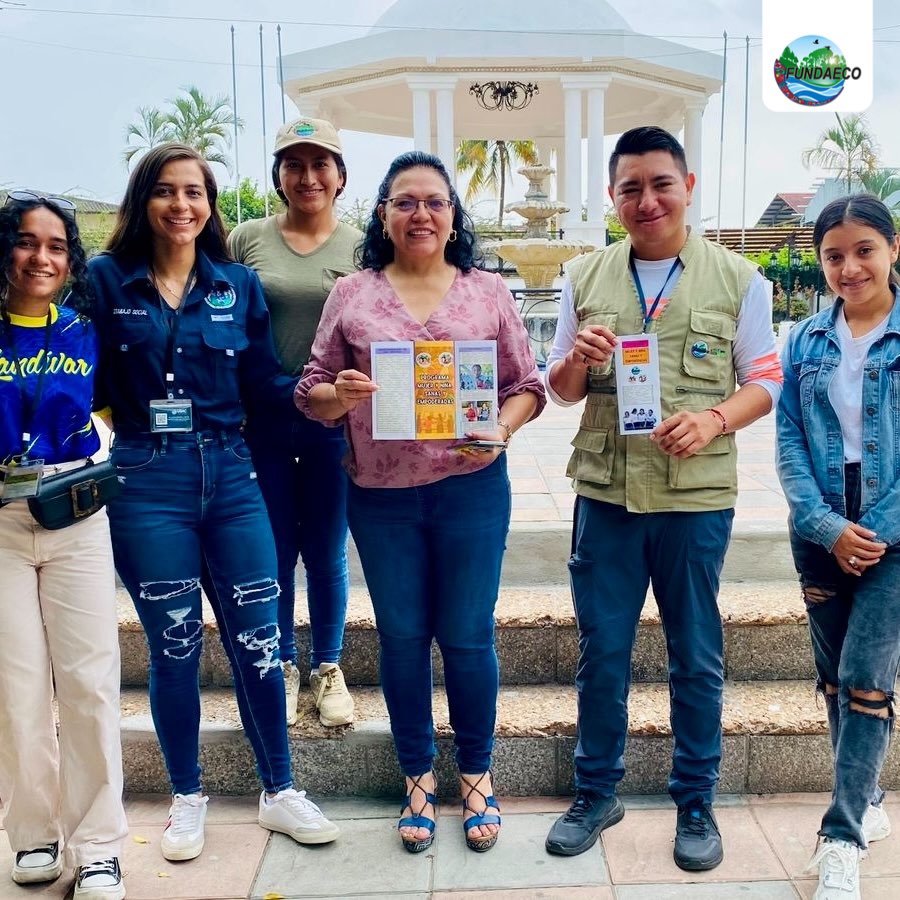 fundaecoguate's tweet photo. #NOTICIAS 🌱🖍️👩‍👧‍👦Se realizó actividad conmemorativa por el Día de la No Violencia Contra la Niñez, #Izabal en coordinación con la Red de Protección de la Niñez y Adolescencia de @muni_barrios y Municipalidad de Morales, así como personal del programa #MujeryNiñaSanasyEmpoderadas. https://t.co/olM9GUWLiu