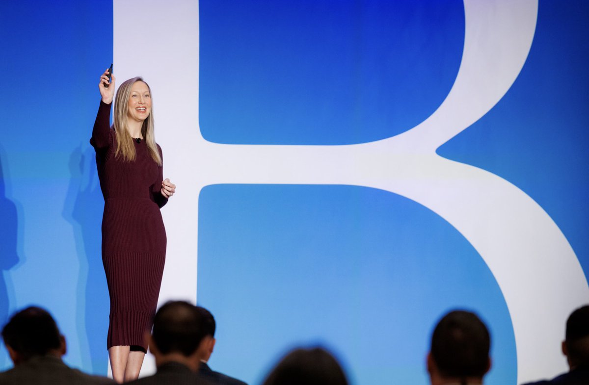 Our co-founder and CEO, Megan Carpenter @megan_ficomm, was honored to speak about using marketing to drive organic growth at Barron’s Independent Summit. Thank you for the opportunity @barronsadvisor.   Photo Credit: @LILAPHOTO #BAINDEPENDENT