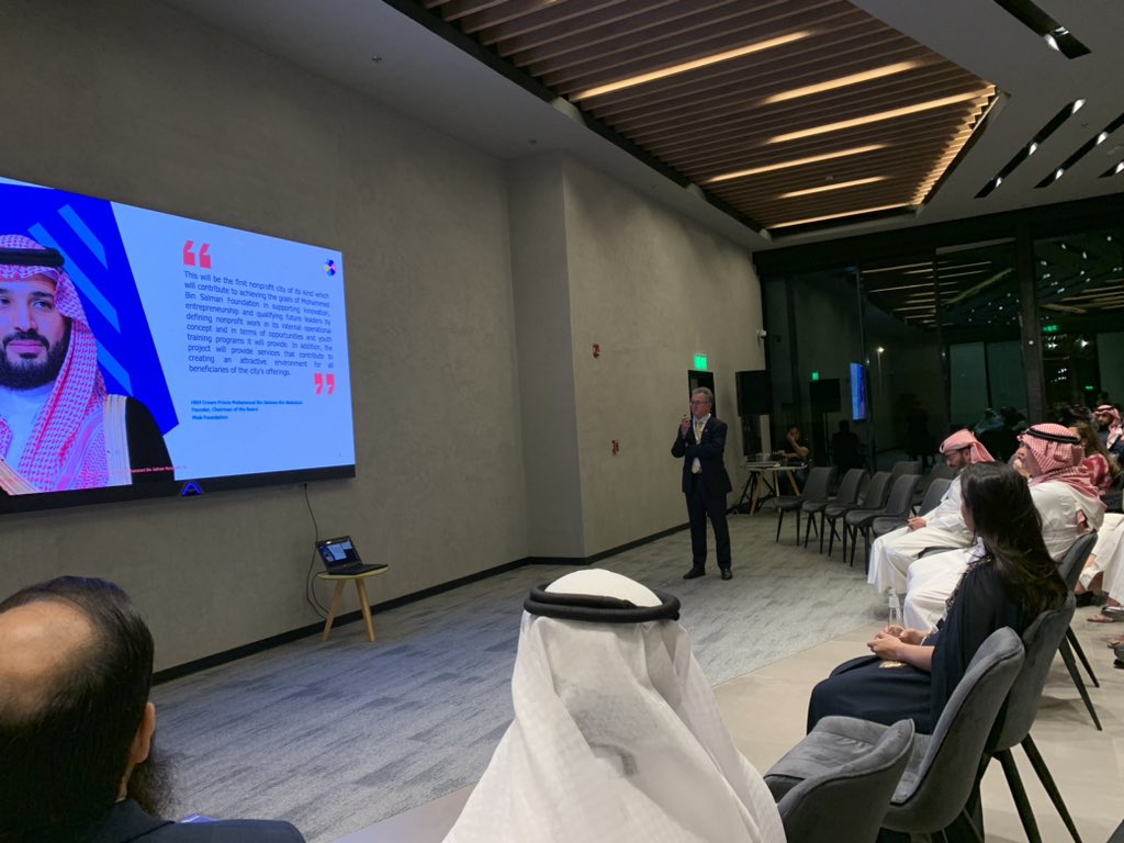 AliAlJanoubi1's tweet photo. I was delighted to attend Global Networking Night by Harvard Club of Saudi Arabia in March 13, 2024 at Prince Muhammed Bin Salman City (MISK) in Riyadh.
#HarvardNetwork @harvardalumni @Harvardclub_sa https://t.co/Bs8y7qxJjr