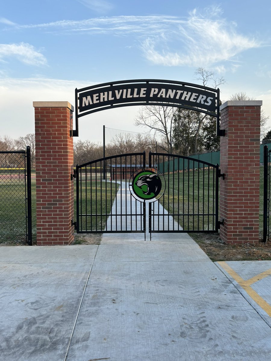 MHSVarBaseball's tweet image. A New Era of Mehlville Baseball begins. Gameday!!! Season opener today vs Lutheran St Charles at 4:15.