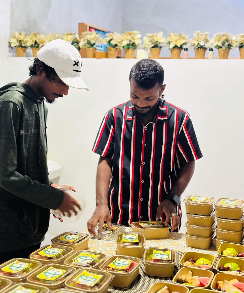isdhoo_IDS's tweet photo. އެހީ ޖަމިއްޔާ އާއި އައިޑީއެސް ގުޅިގެން، 1445 ރަމަޝާންމަހު ތައްޔާރު ކުރެވޭ އިފްތާރު ޕެކޭޖްތަކުގެ ތެރެއިން
ދވސ ٤
EHEE
Visit laamu isdhoo
Isdhoo School
L.Isdhoo Health Centre
Isdhoo Police Station
IYD Isdhoo Youth Development
Isdhoo Youth Society
L.Isdhoo Council
Laamu Atoll Council https://t.co/cVqeacbqbx