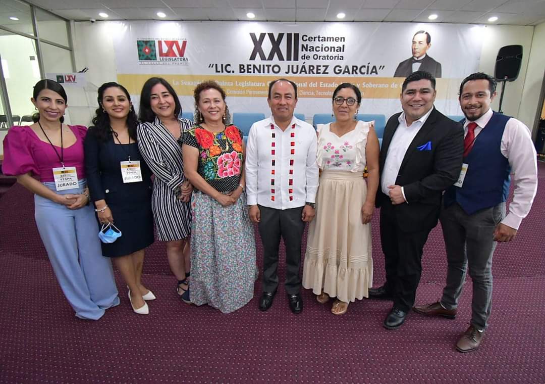 SergioLopez_S's tweet photo. Inauguramos este día junto con mis compañeras diputadas Juana Aguilar Espinoza (@JuanaAguilarXXV) y María Luisa Matus (@Maria_Matus) la etapa nacional de la edición XXII del Certamen de Oratoria “Lic. Benito Juárez García”, donde las y los jóvenes de 12 estados del país compartirán sus habilidades en el arte del buen decir.

Mi reconocimiento a todos los participantes por su interés en ser parte de este concurso que promueve la oratoria, la manifestación humana de hablar con elocuencia.

#LXVLegislatura