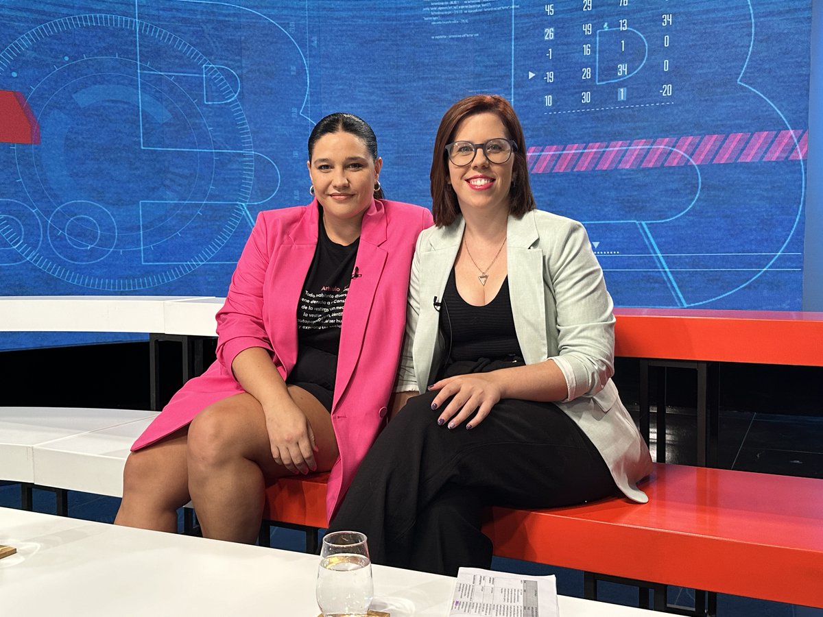 #LadoB en #TVCiudad 👥 Conocé a nuestras invitadas de hoy para conversar sobre la polémica por la Ley de Talles.

➡️ <a href="/vickyripa_/">Victoria Ripa</a> y <a href="/anagudynas/">Ana Gudynas</a>, integrantes del colectivo Diversa.