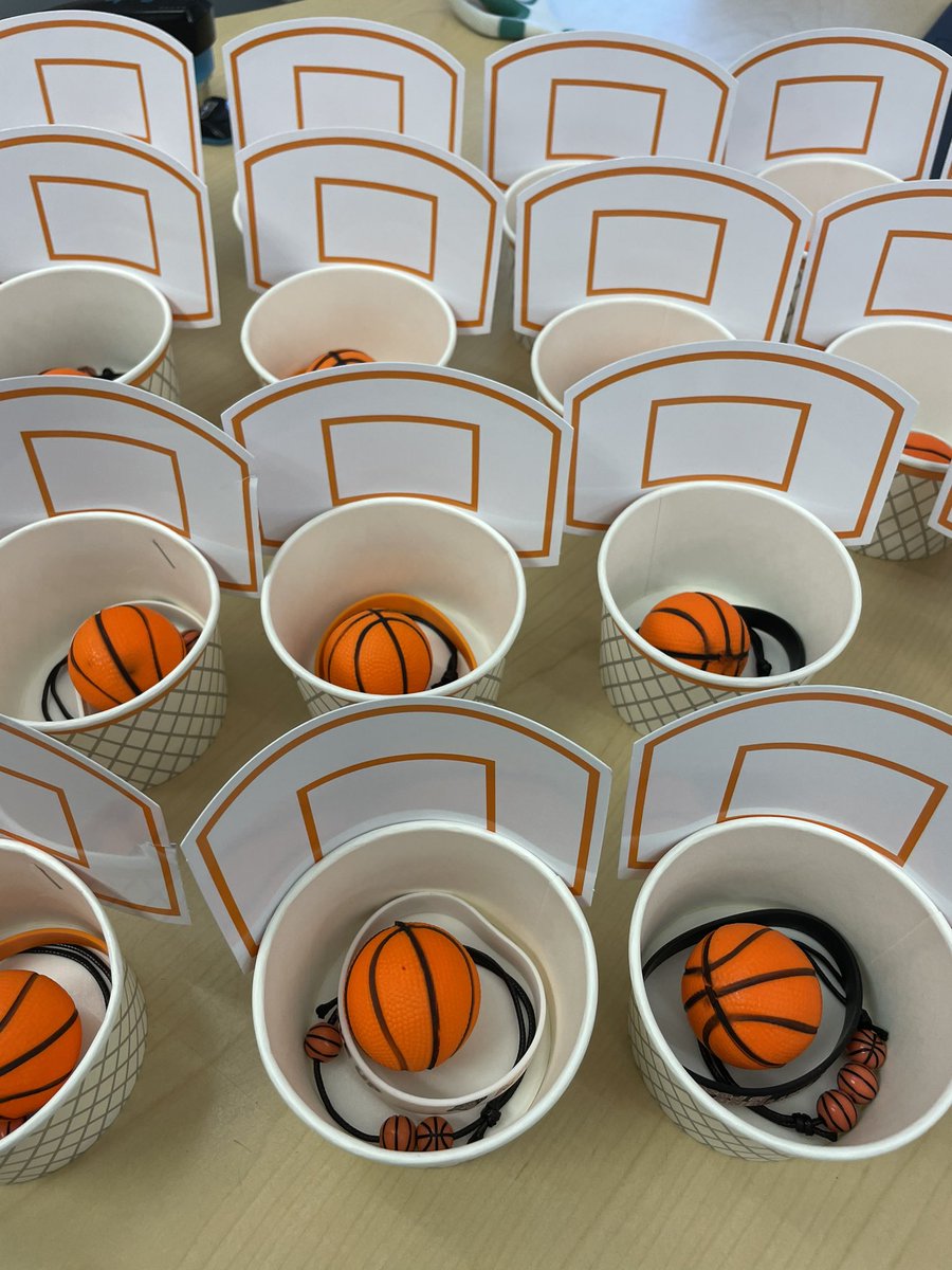 Adrienne tweet media