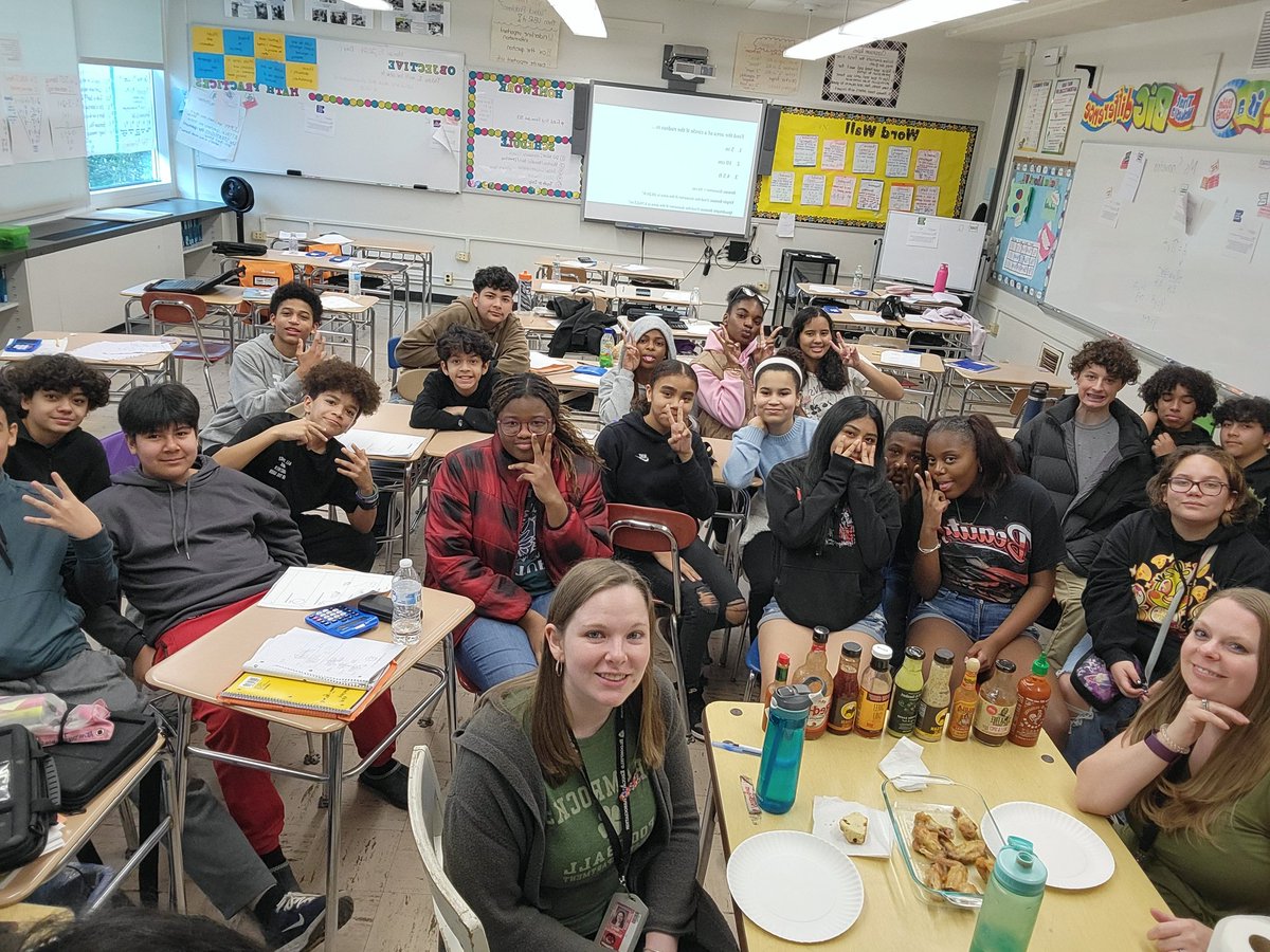 Mary Sconfienza tweet media