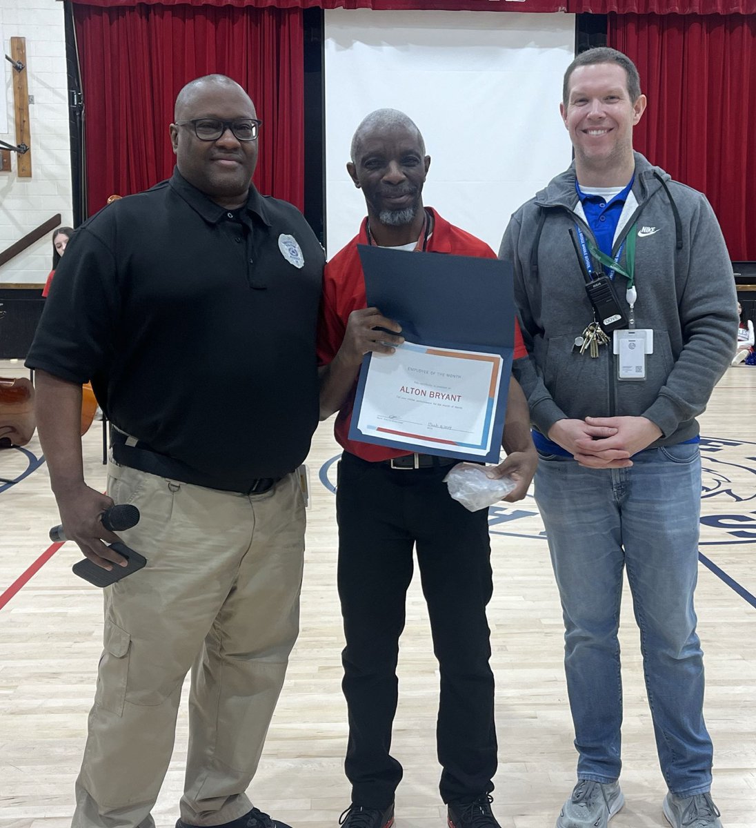 HBMSLeadEagle's tweet photo. Congratulations to HBMS Campus Security Associate, Alton Bryant, for being named the CSA of the month for March! We are proud of you and thankful for your service to the HBMS Community @FultonZone5 @FCSsafety https://t.co/BqGcOngoel