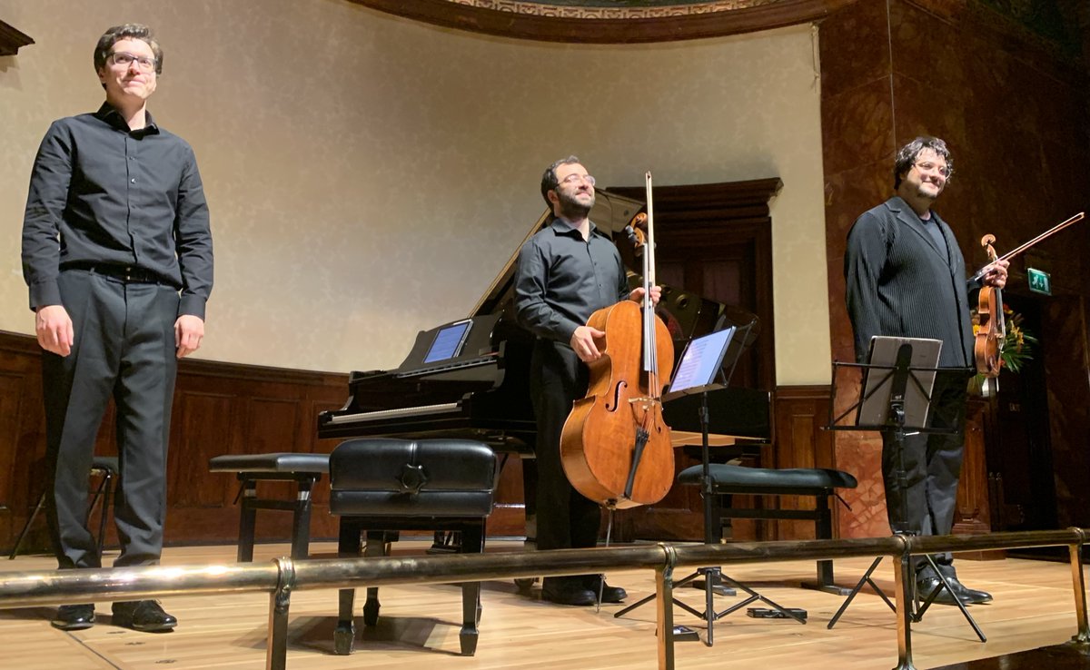 Very fine concert this evening by Trio Isimsiz @wigmore_hall - lovely works by Lili Boulanger & Beethoven, but I was there for the UK premiere of the piano trio by @FcoColl, and I'm very glad I made it. Very impressive!