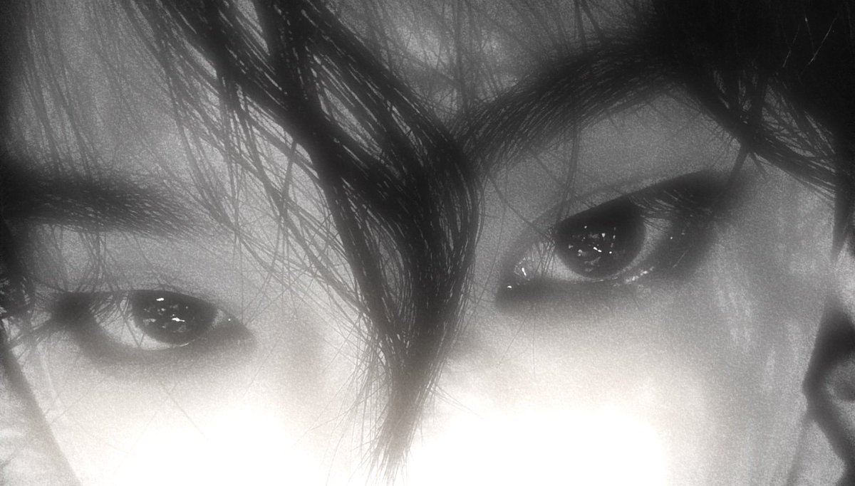 sunIuse's tweet photo. sunoo’s eyes ☆ https://t.co/j0aD5kirr6