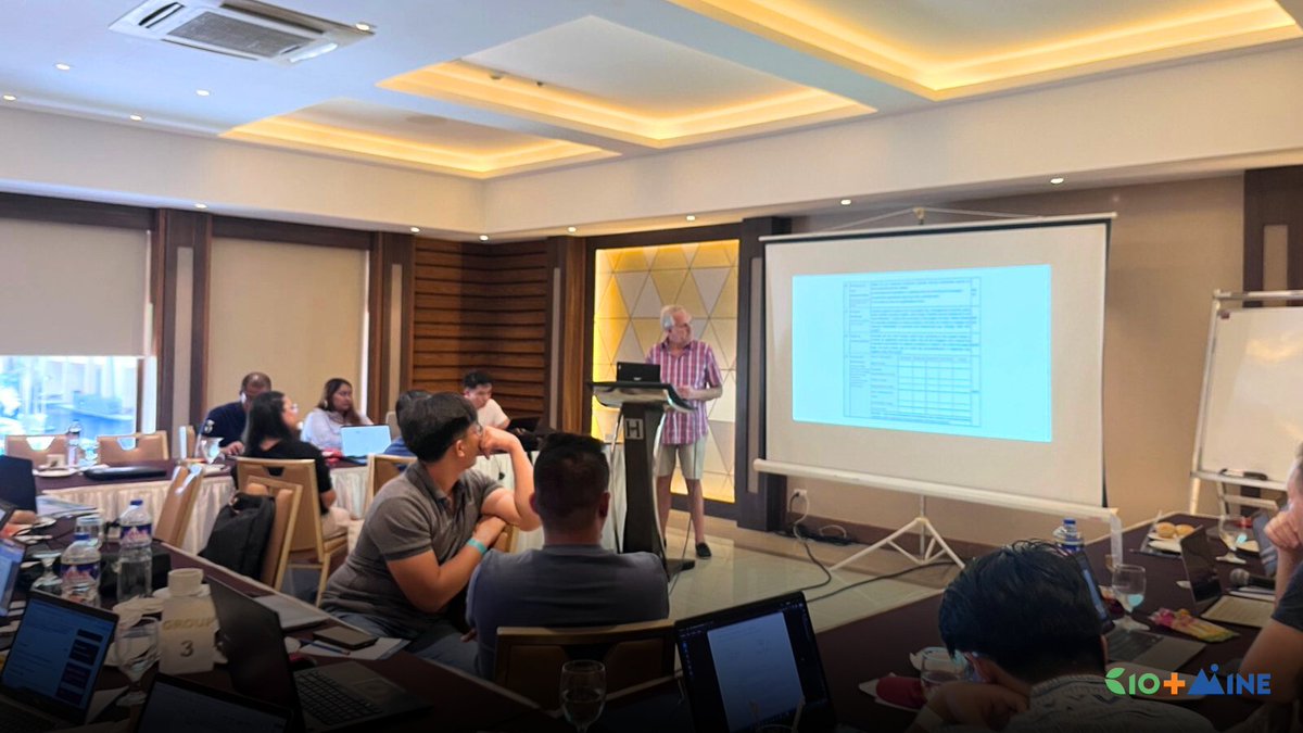 bioplusmine's tweet photo. 📢 #BioPlusMineUpdate 📢

We are on a Writing Retreat to develop project proposals to leverage Bio+Mine’s success and sustain its gains. #BioPlusMine https://t.co/WmzYowIt4K