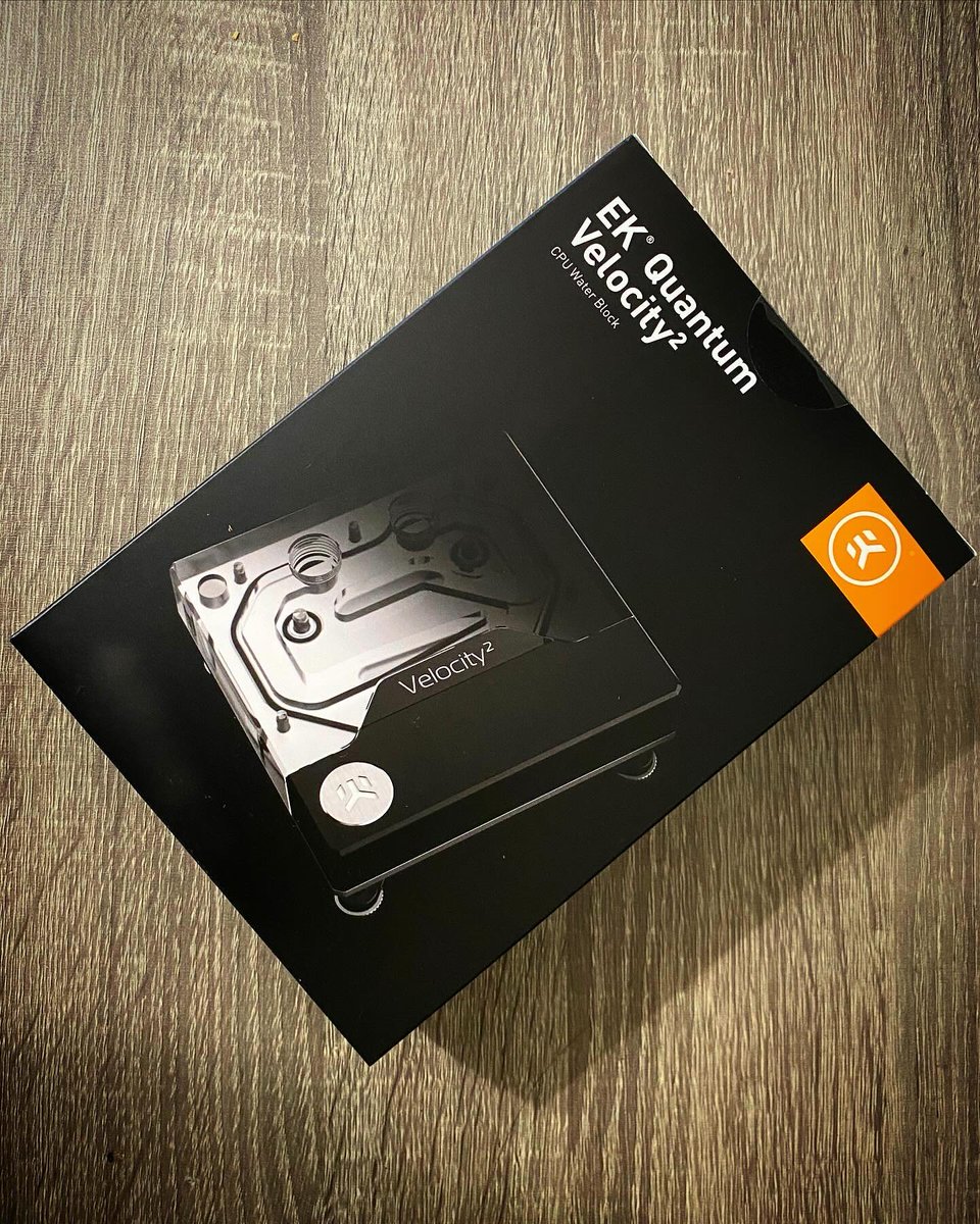 Saigon_Lab's tweet image. Nghe nói đang hot 🔥

#Pc_Watercooling #Ek #Direct_Die #Cpu #Block #Rgb #Gaming #SaiGonLab