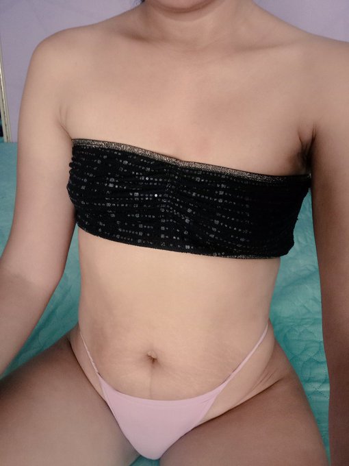 💕😈🥵 https://t.co/KUi2DMYTI2