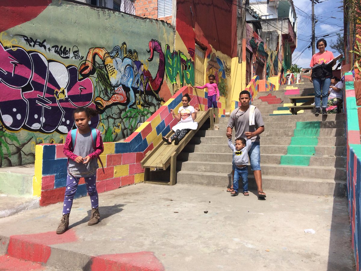 Where you see stairs, our workshop participants see gathering places, playgrounds, and a chance to use art to inspire joy.💙 #internationalideasmonth #citiesforpeople